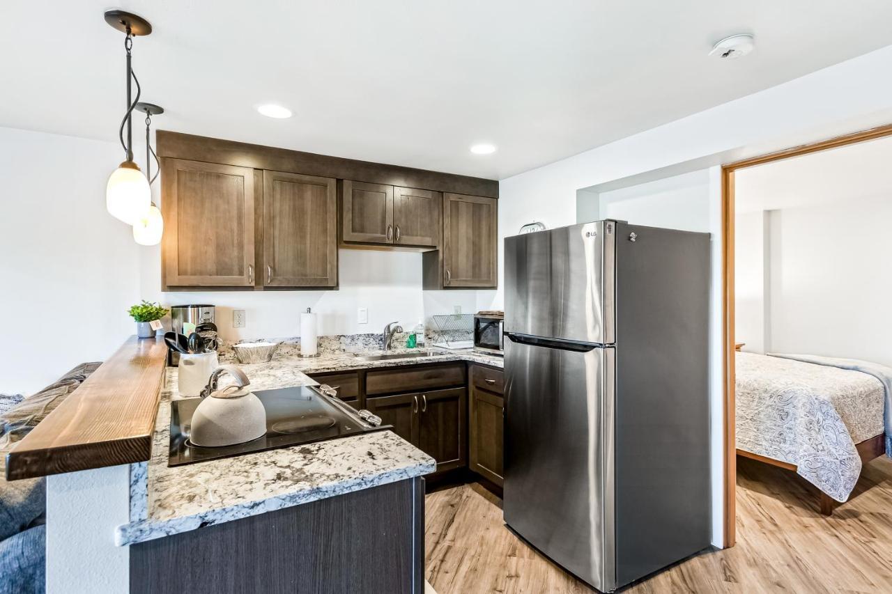 Driftwood Waterfront Gem Apartment Sandpoint Exterior foto