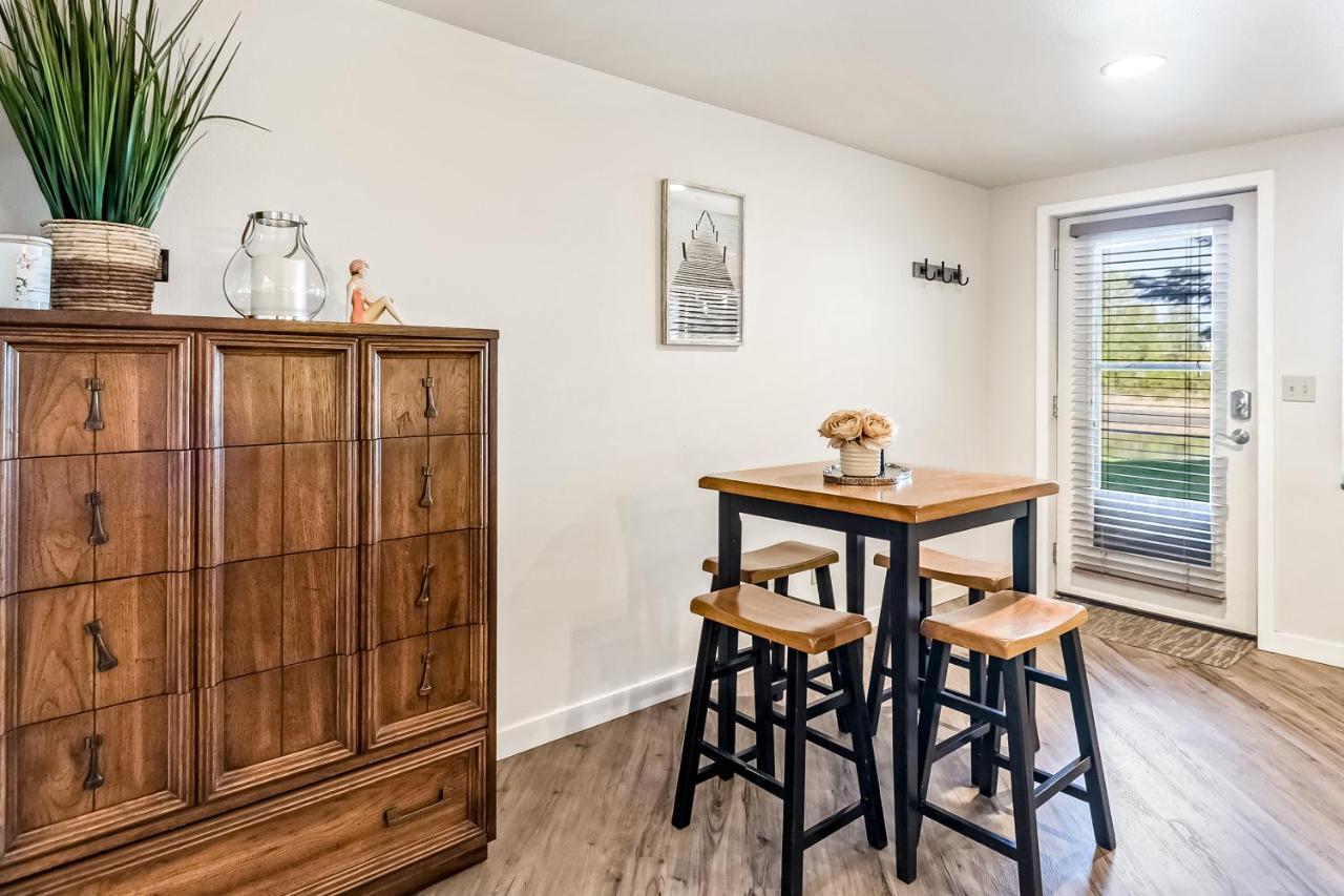 Driftwood Waterfront Gem Apartment Sandpoint Exterior foto