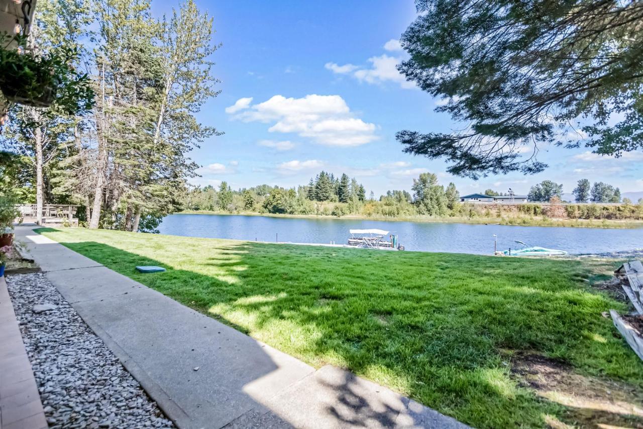 Driftwood Waterfront Gem Apartment Sandpoint Exterior foto